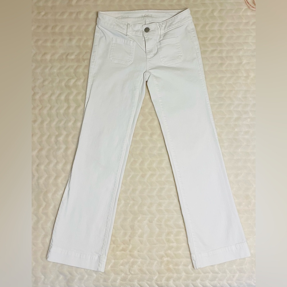 EUC- LOFT White Wide Leg Jeans
